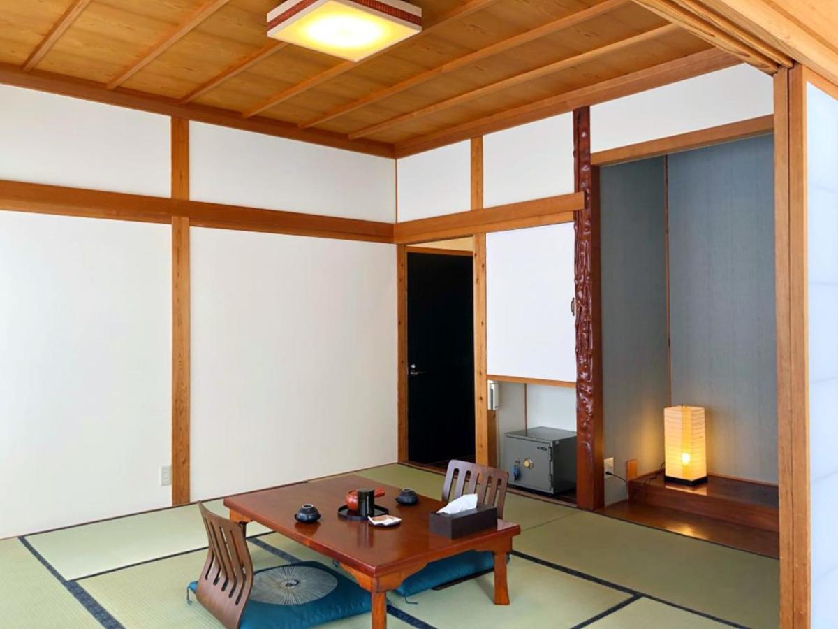 富山県 よしのや旅館 Nanto المظهر الخارجي الصورة